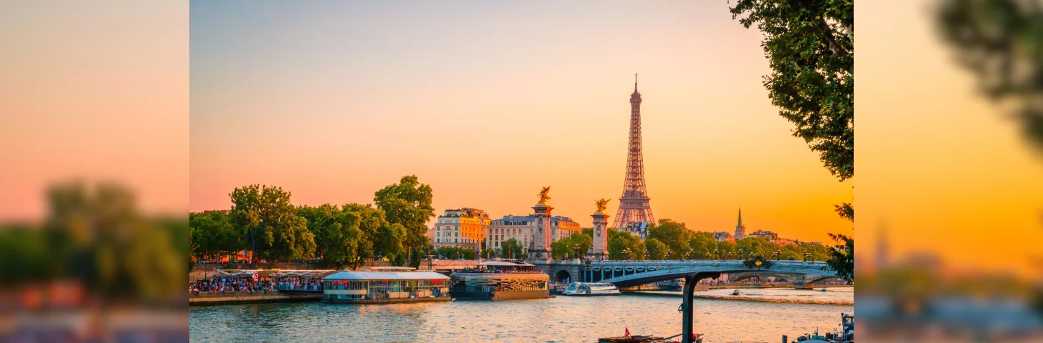 The sunset over the River Seine in Paris.