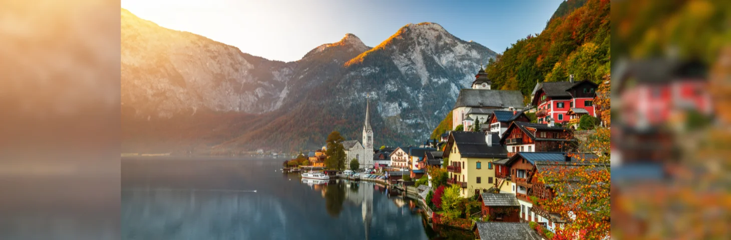 Lake Hallstatt in Salzkammergut, Austria