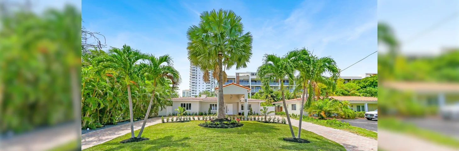 The front exterior of Lauder House, a luxury villa in Fort Lauderdale, Florida.