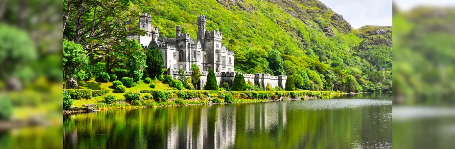 Image of Kylemore Abbey in Galeway 