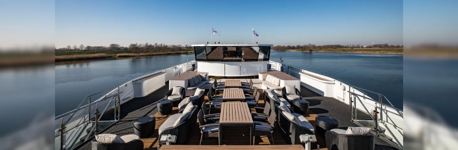 Back view of the MS George Elliott