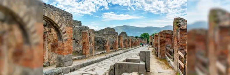 Image of the ruins of Pompeii