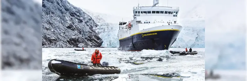 Image of the National Geographic Explorer vessel in the ice 