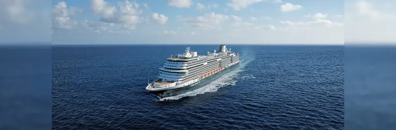 Nieuw Statendam at sea.