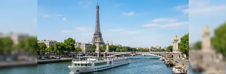 Trafalgar Harmonie on the Seine in front of the Eiffel Tower