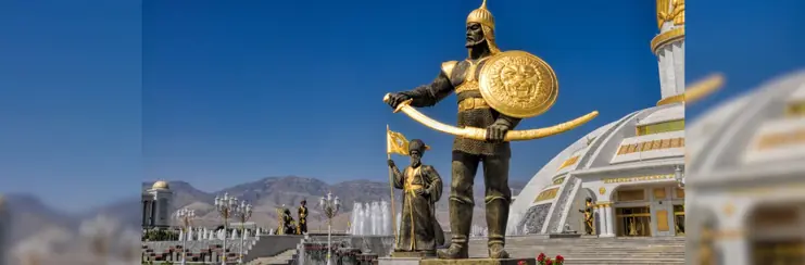 A statue of a hero that can be found in the 'Legend of the Five Stans' tour