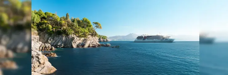 A rendering of Star Explorer in the sea