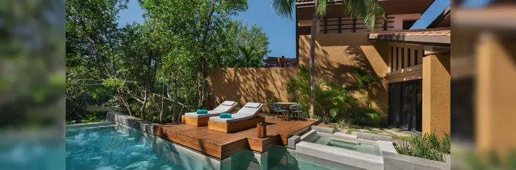 Banyan Tree Mayakoba's Deluxe Pool Villa with a Living Room Pool