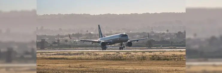 An Etihad flight taking off
