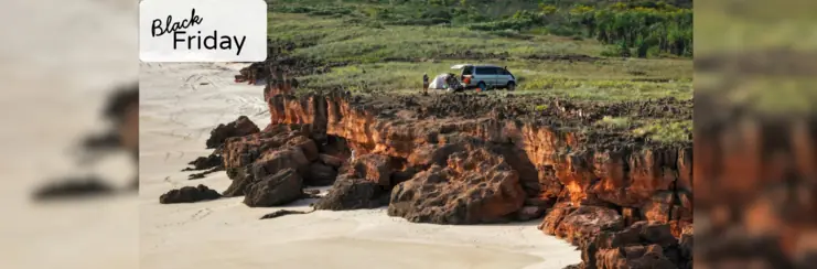 Motorhome on cliff edge in Australia